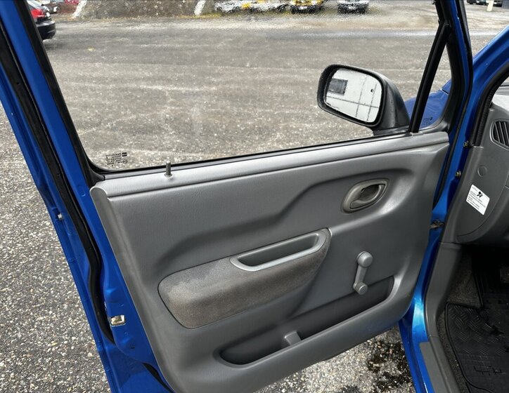 Opel Agila Hatchback 973,0 43 kw