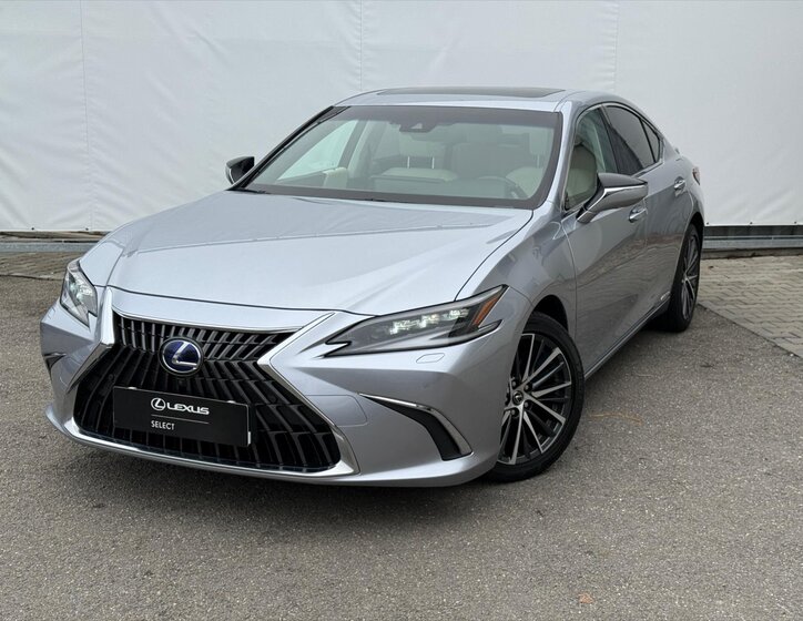 Lexus ES 300h 1