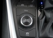 Toyota RAV4 SUV 2,5 l 131 kw