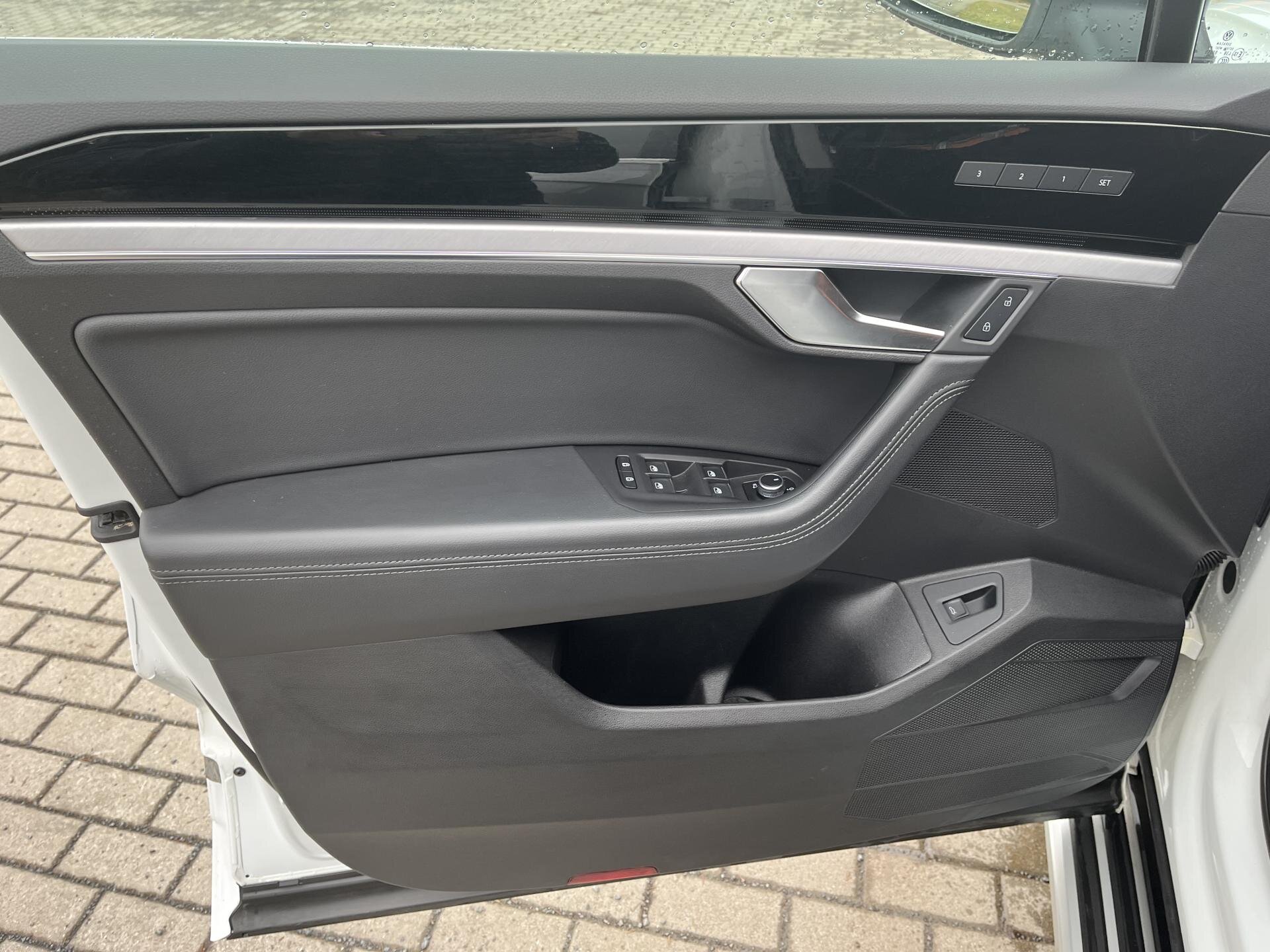 Volkswagen Touareg SUV 3,0 l 210 kw