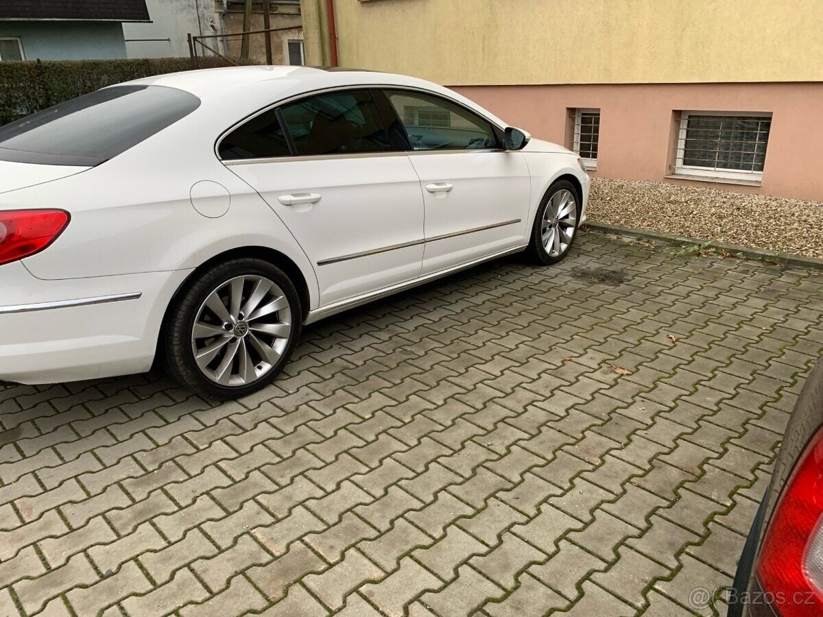 Volkswagen Passat CC Sedan / Limuzína 0,0 125 kw