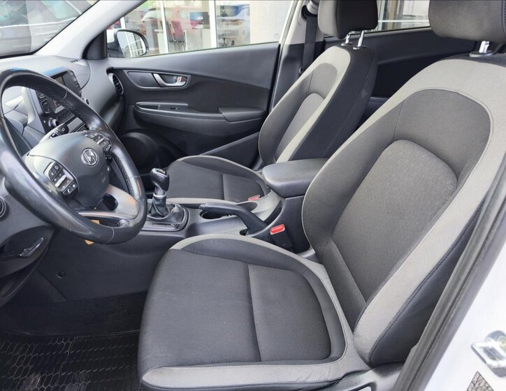 Hyundai Kona SUV / Terénní 998,0 88 kw