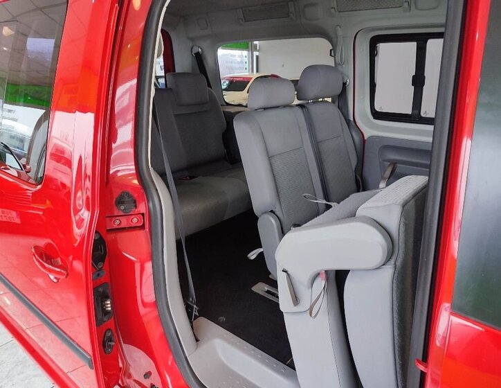 Volkswagen Caddy Kombi 2,0 l 103 kw