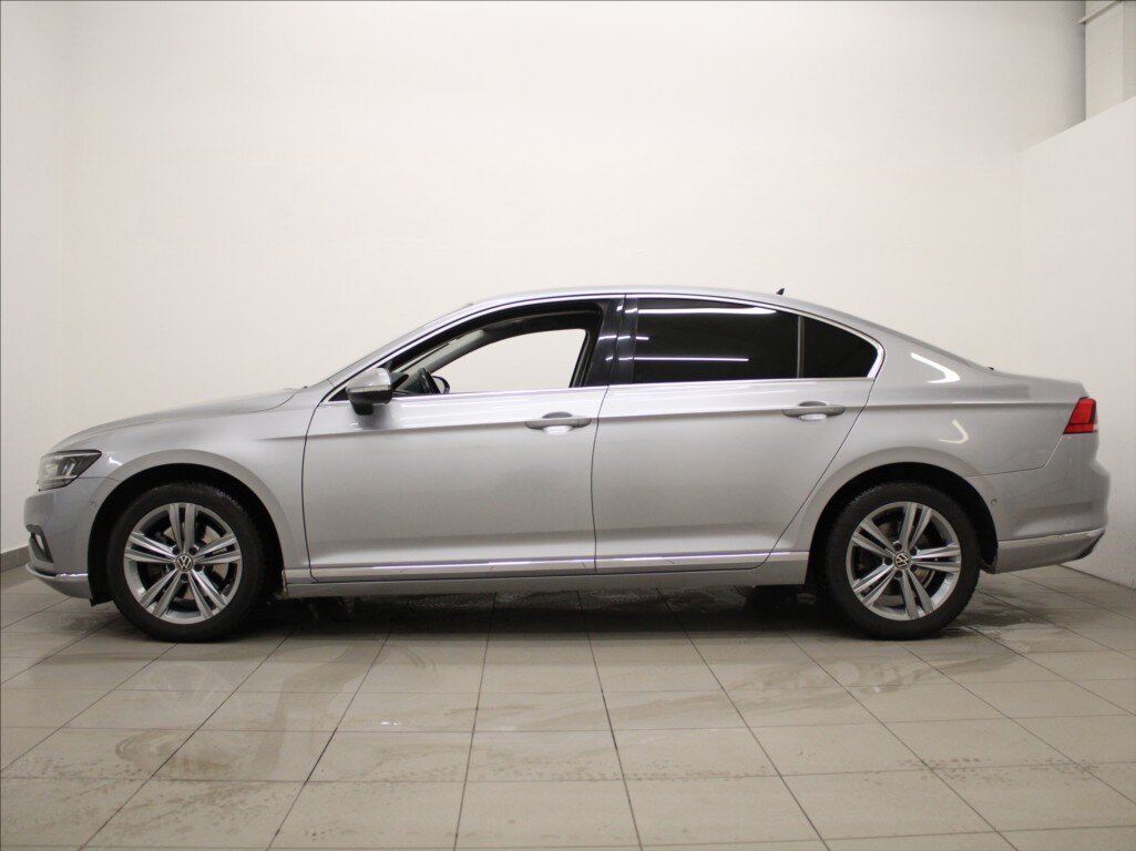 Volkswagen Passat Sedan 2,0 l 110 kw