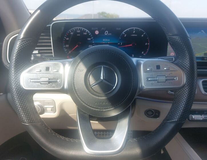 Mercedes-Benz GLS 18
