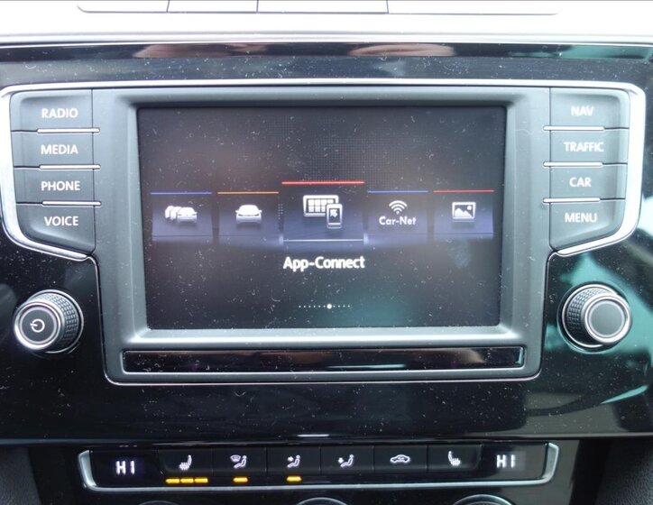 Volkswagen Passat Sedan 2,0 l 140 kw