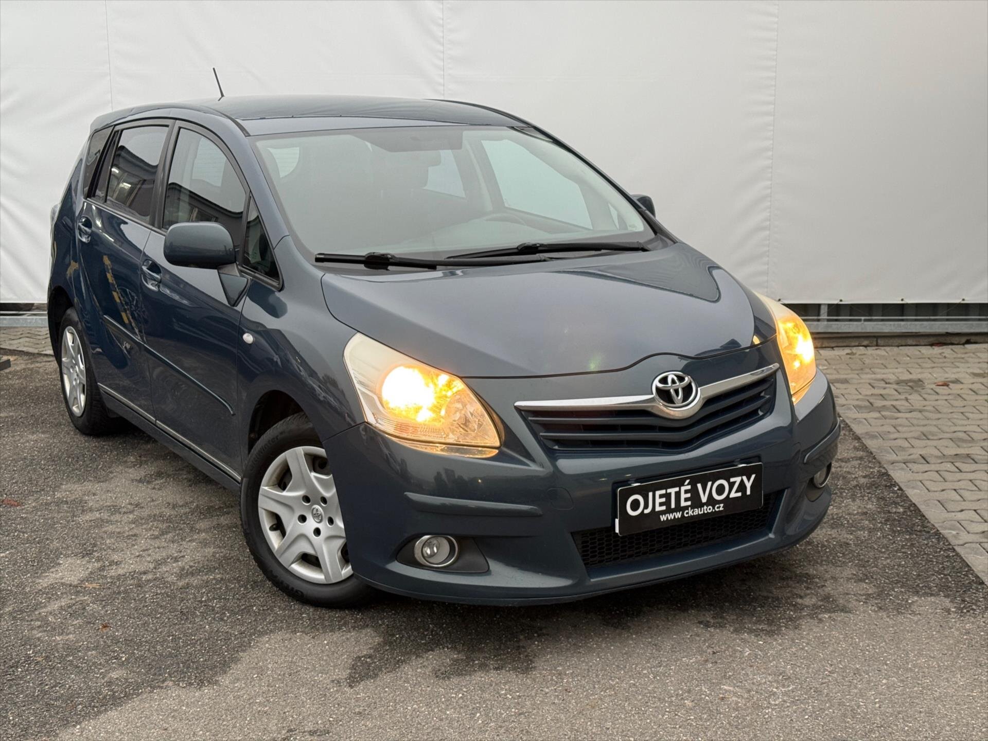 Toyota Verso MPV 1,6 l 97 kw