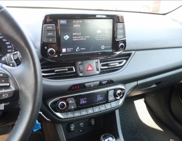 Hyundai i30 Kombi 998,0 88 kw