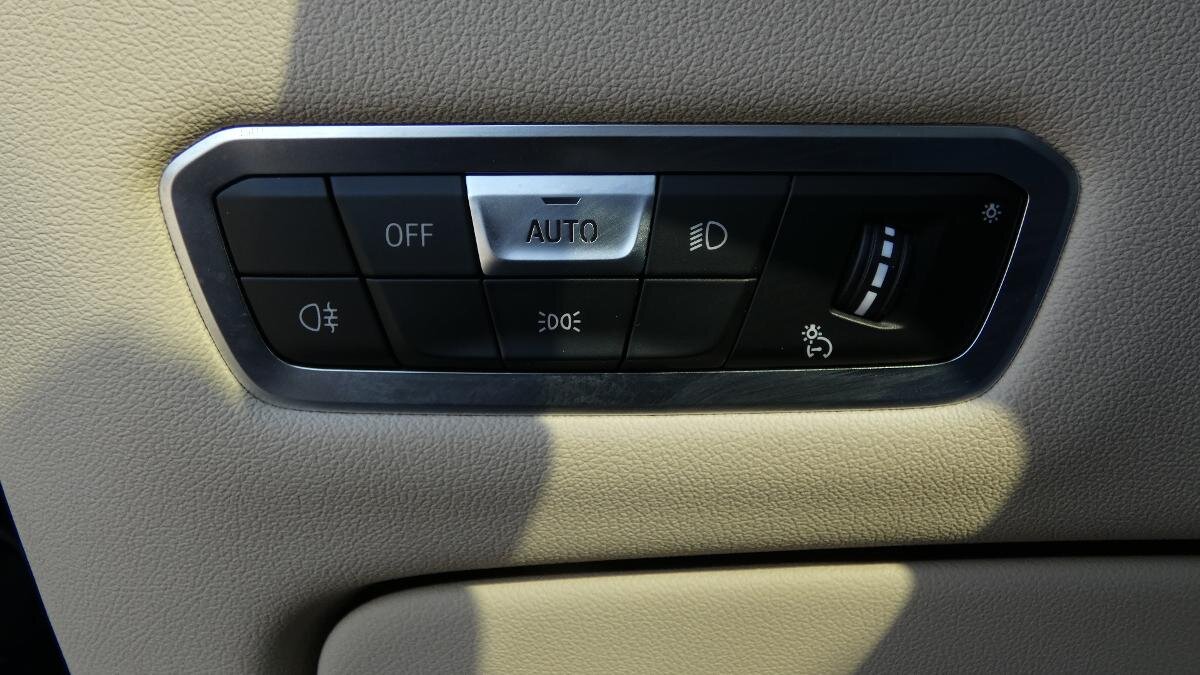 BMW X5 SUV / Terénní 3,0 l 245 kw