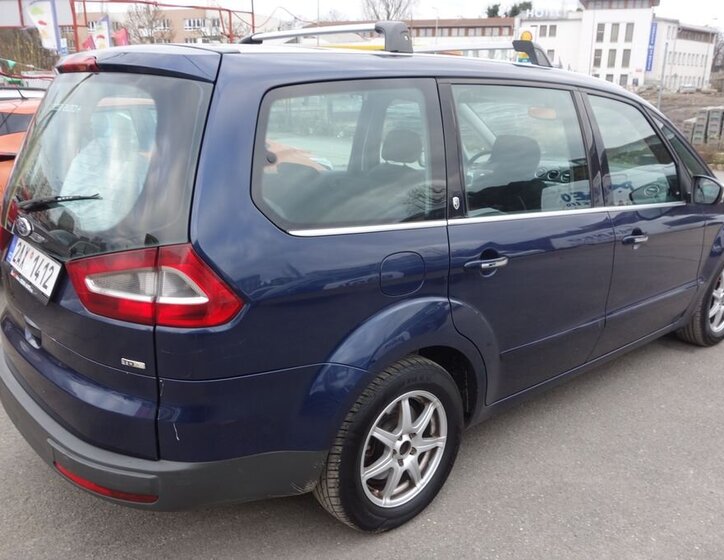 Ford Galaxy MPV 2,0 l 103 kw