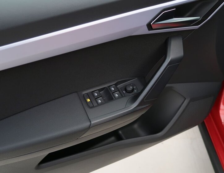 Seat Arona SUV / Terénní 999,0 85 kw