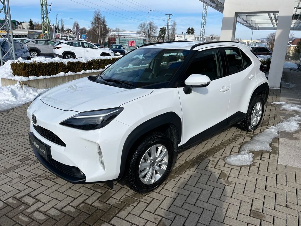 Toyota Yaris Cross SUV 1,5 l 68 kw