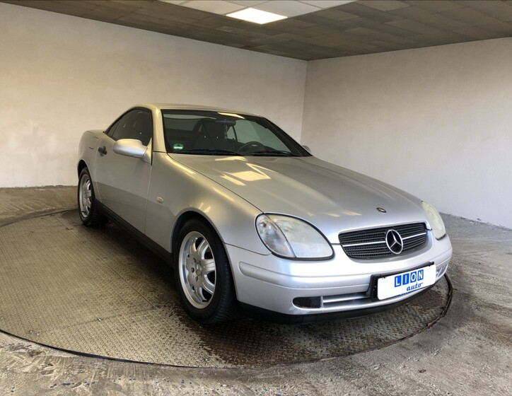 Mercedes-Benz SLK 1