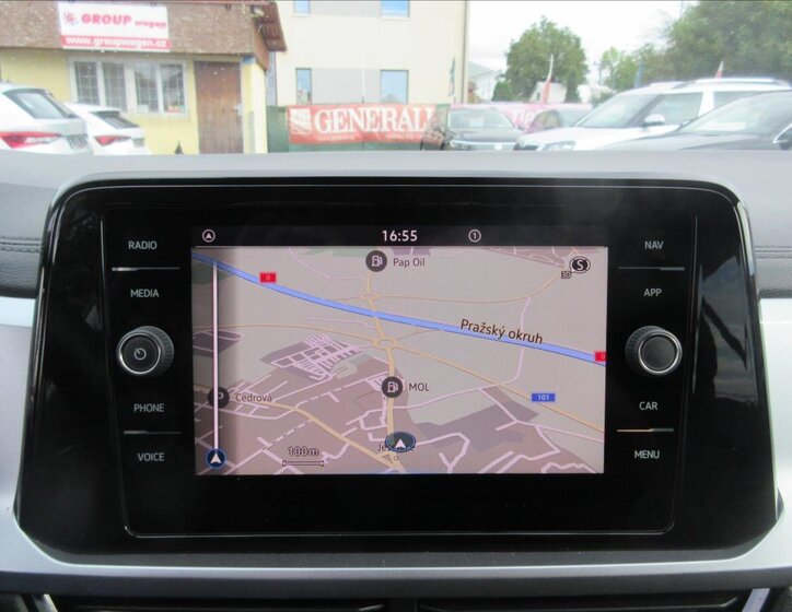 Volkswagen T-Roc SUV / Terénní 2,0 l 110 kw