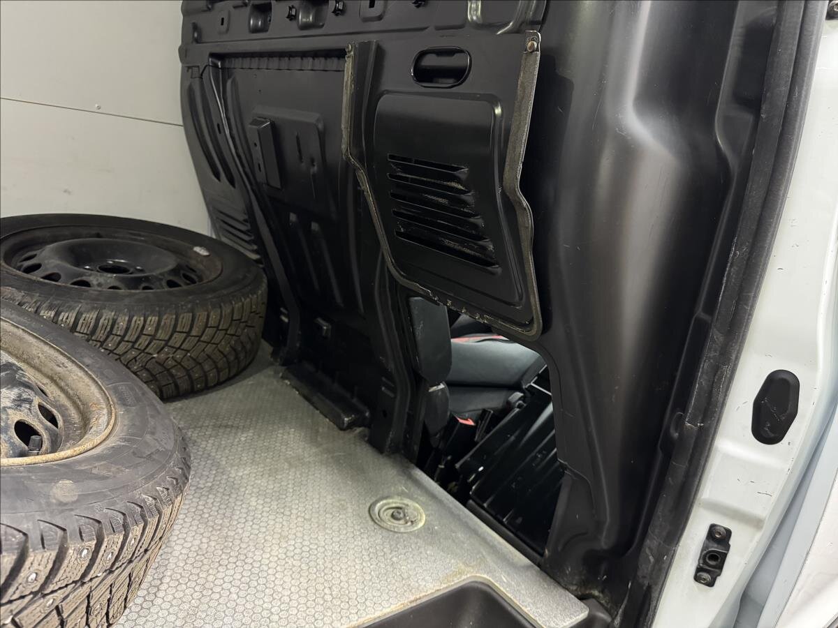 Ford Transit Connect Ostatní 1,5 l 74 kw