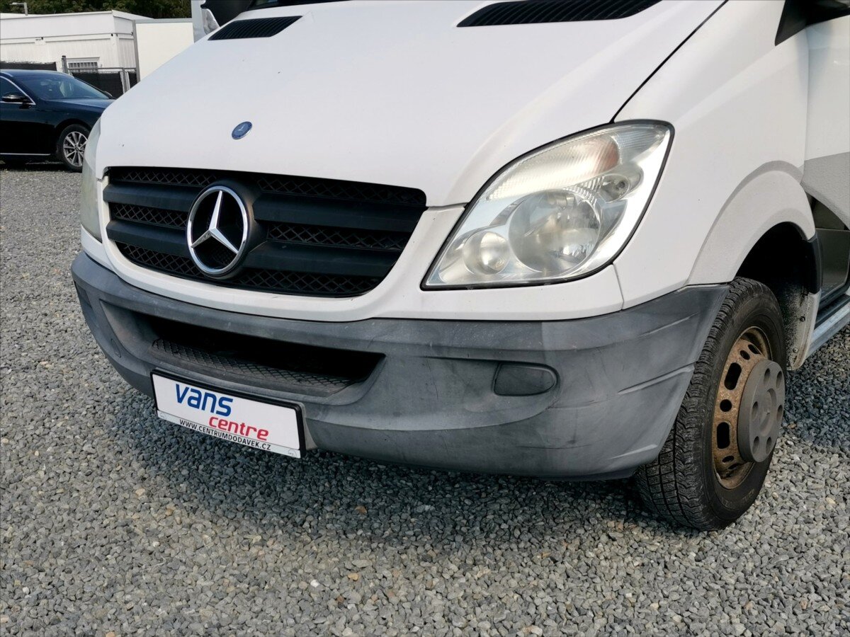 Mercedes-Benz Ostatní Ostatní 2,1 l 120 kw