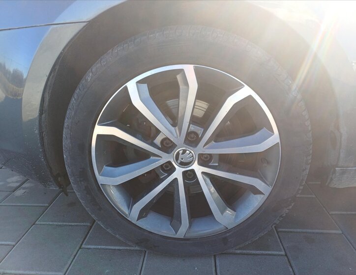 Škoda Octavia Kombi 1,4 l 103 kw