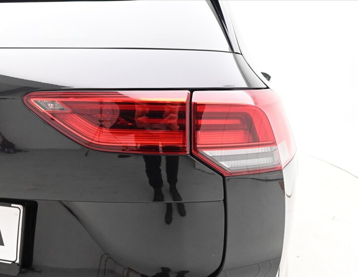 Volkswagen Golf Kombi 2,0 l 110 kw