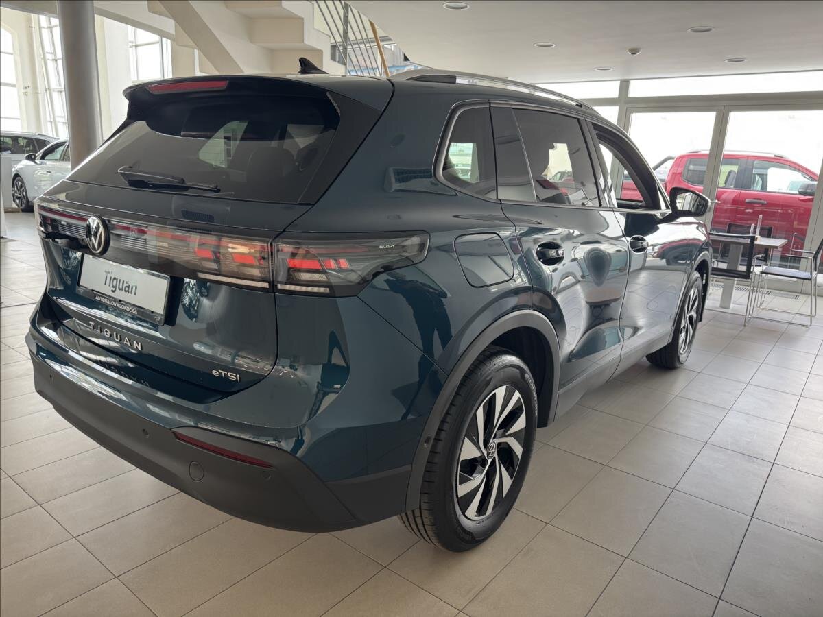 Volkswagen Tiguan SUV / Terénní 1,5 l 110 kw