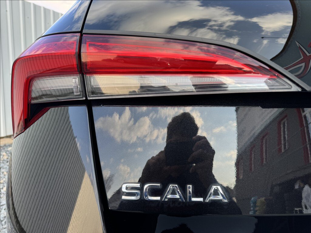 Škoda Scala Hatchback 1,5 l 110 kw