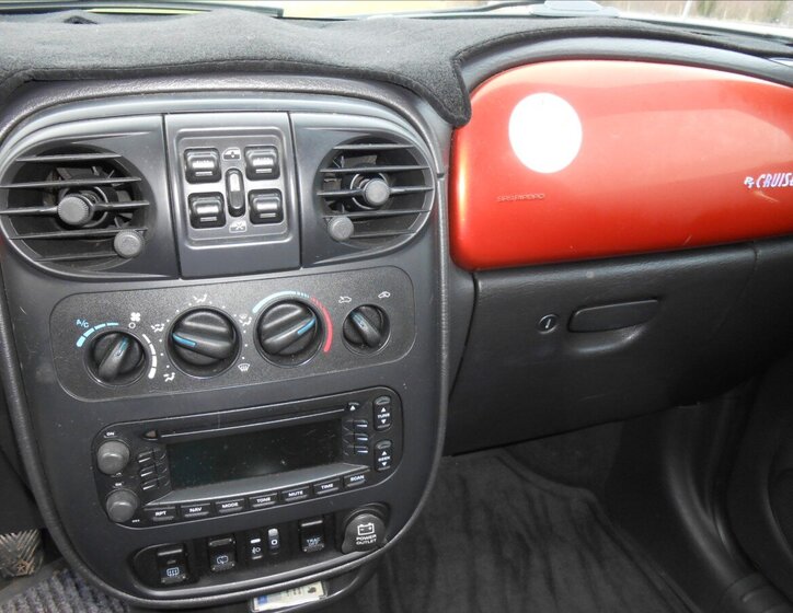 Chrysler PT Cruiser 17