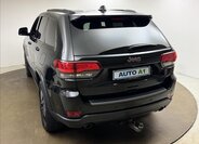 Jeep Grand Cherokee 6