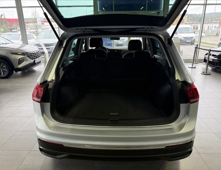 Volkswagen Tiguan 26