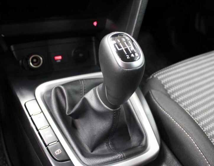 KIA Ceed Hatchback 1,5 l 117 kw