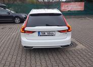 Volvo V90 7