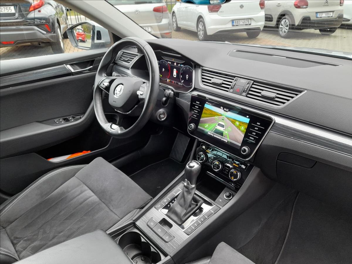 Škoda Superb Kombi 2,0 l 110 kw