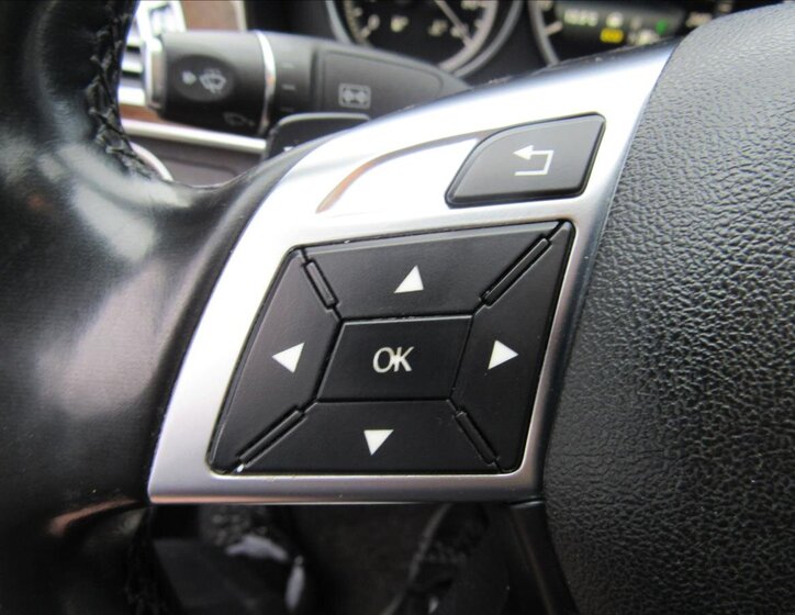 Mercedes-Benz Třídy E 23