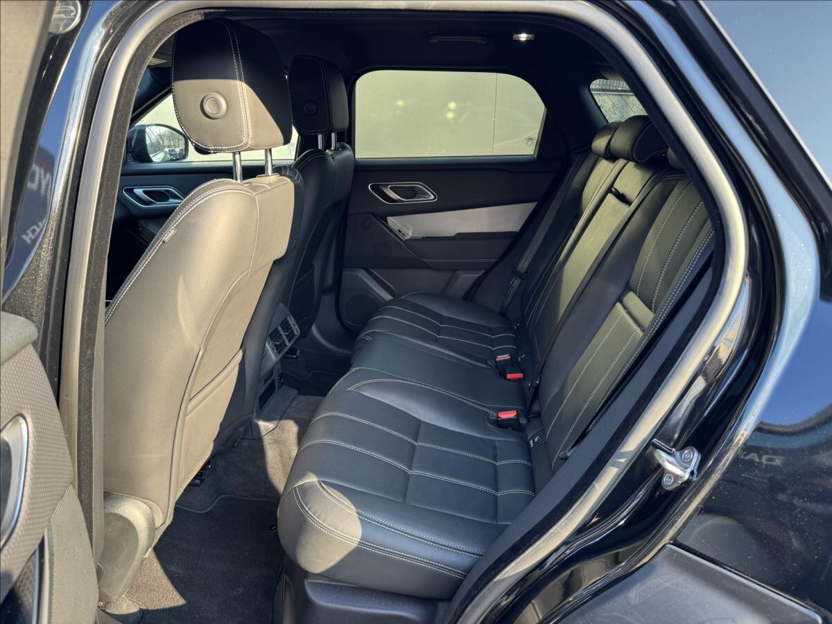 Land Rover Range Rover Velar SUV / Terénní 2,0 l 150 kw