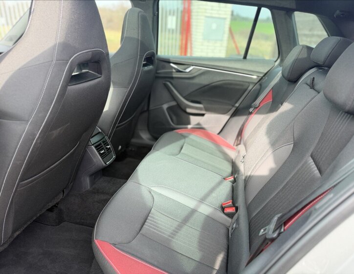 Škoda Kamiq SUV / Terénní 1,5 l 110 kw