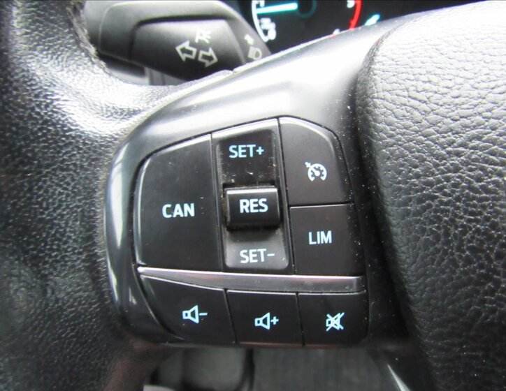 Ford Transit Custom 22