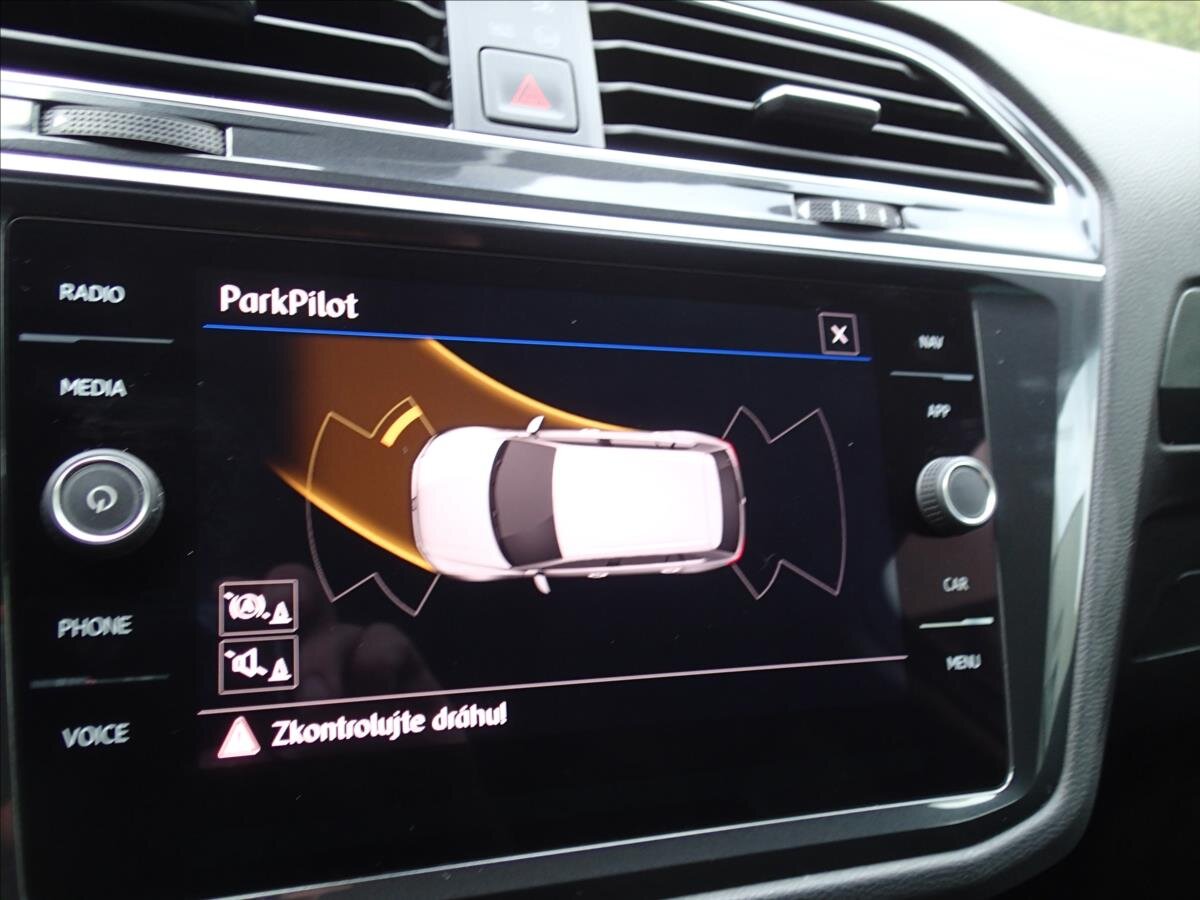 Volkswagen Tiguan SUV / Terénní 2,0 l 110 kw