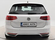 Volkswagen Passat Kombi 1,5 l 110 kw