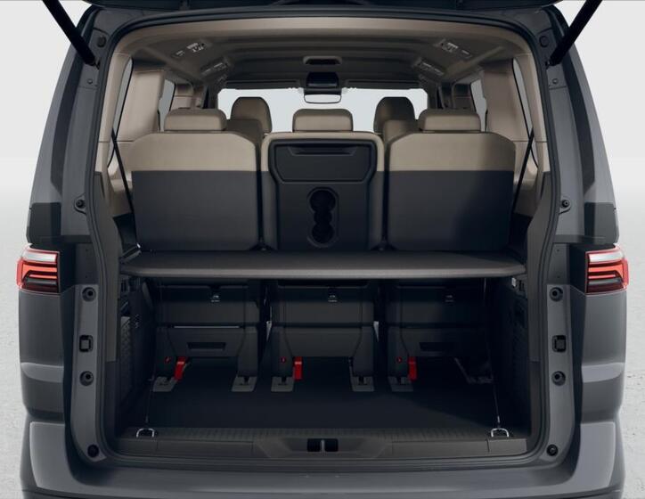 Volkswagen Multivan 8