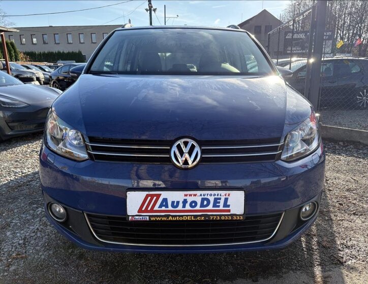 Volkswagen Touran 10