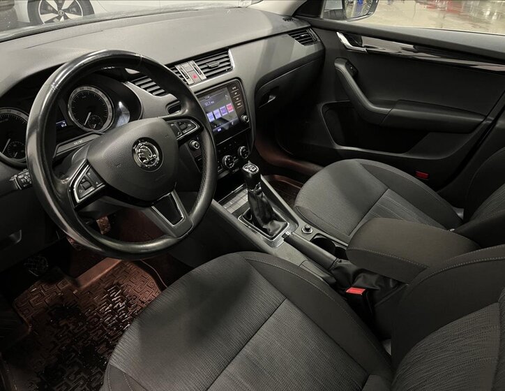 Škoda Octavia Kombi 2,0 l 110 kw