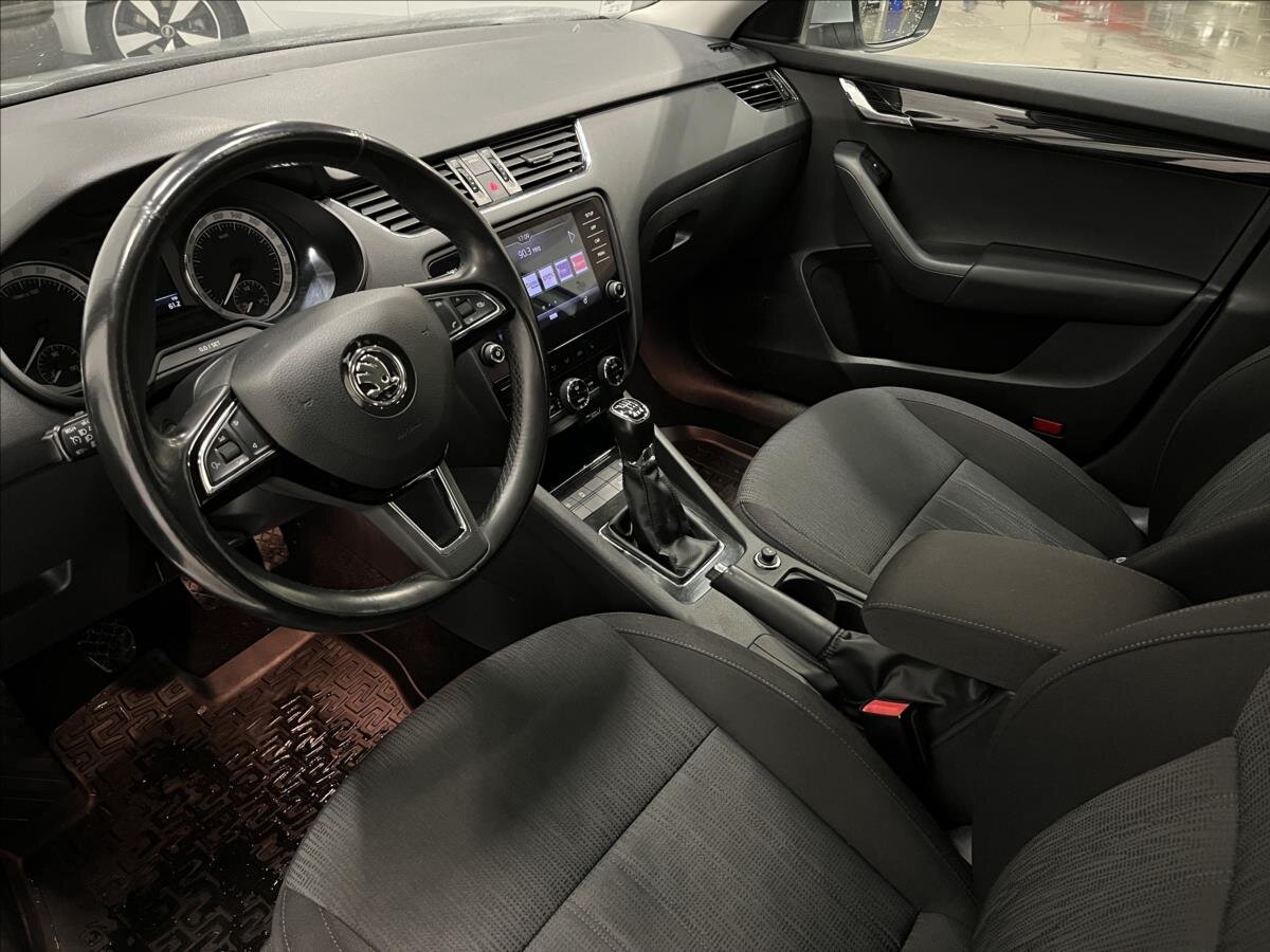Škoda Octavia Kombi 2,0 l 110 kw