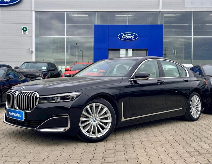 BMW Řada 7 Ostatní 4,4 l 390 kw