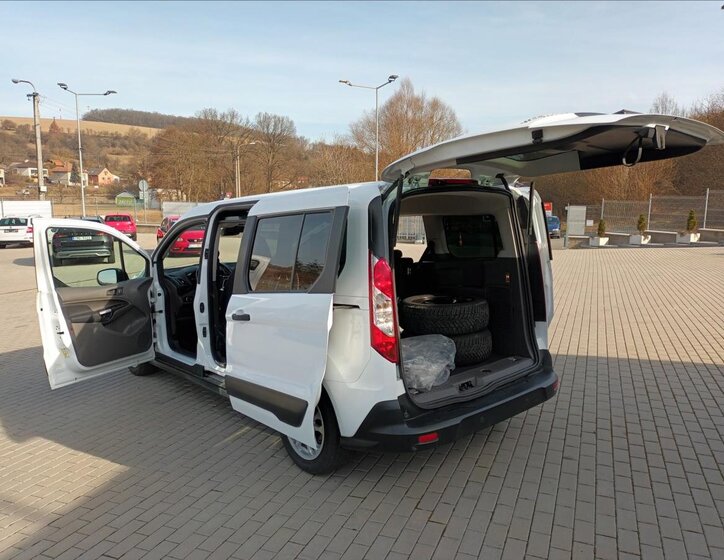 Ford Tourneo Connect Kombi 1,5 l 88 kw