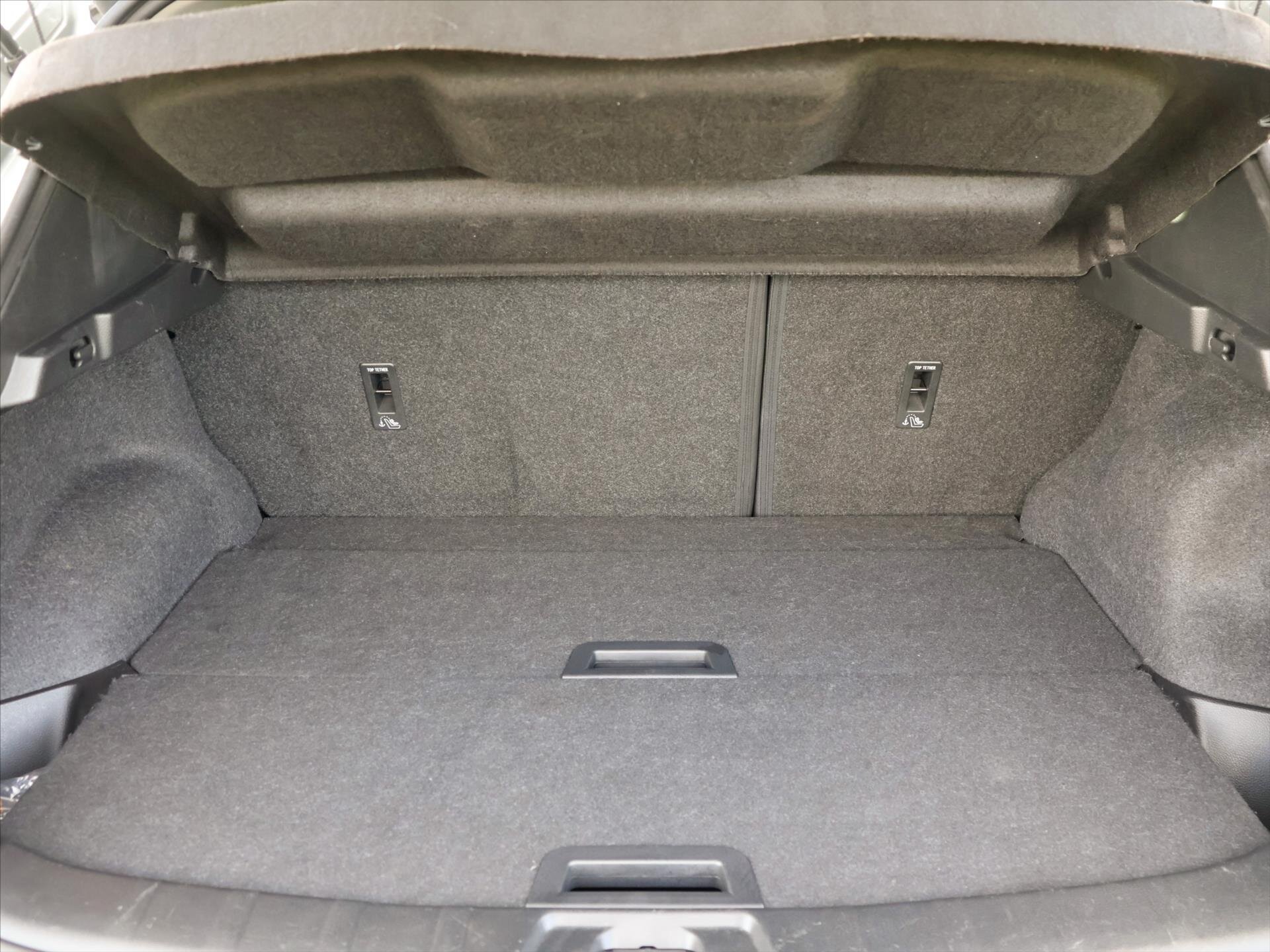 Nissan Qashqai SUV / Terénní 1,2 l 85 kw