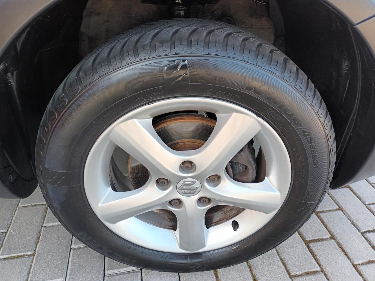 Suzuki SX4 Hatchback 1,6 l 79 kw