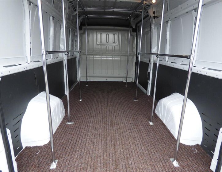 Peugeot Boxer Ostatní 2,2 l 121 kw