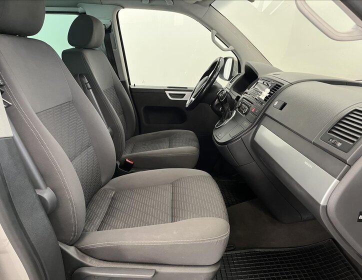 Volkswagen Multivan MPV 2,0 l 132 kw