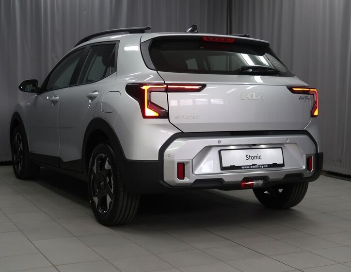 KIA Stonic Hatchback 998,0 74 kw