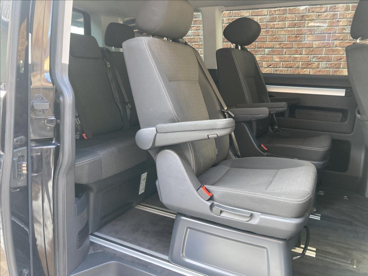 Volkswagen Multivan Kombi 2,0 l 110 kw