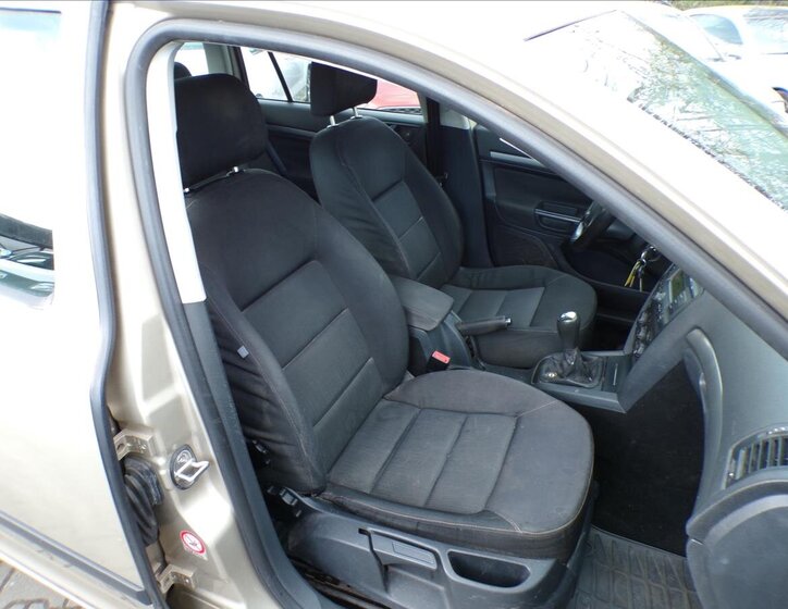 Škoda Octavia Kombi 2,0 l 103 kw