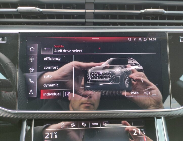 Audi Q8 SUV / Terénní 3,0 l 210 kw